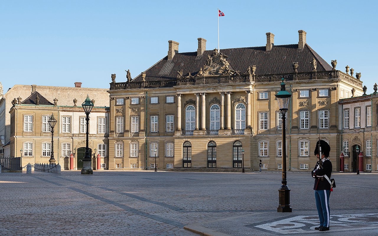 Frederik 8. er død – Længe leve Kong Christian 10.