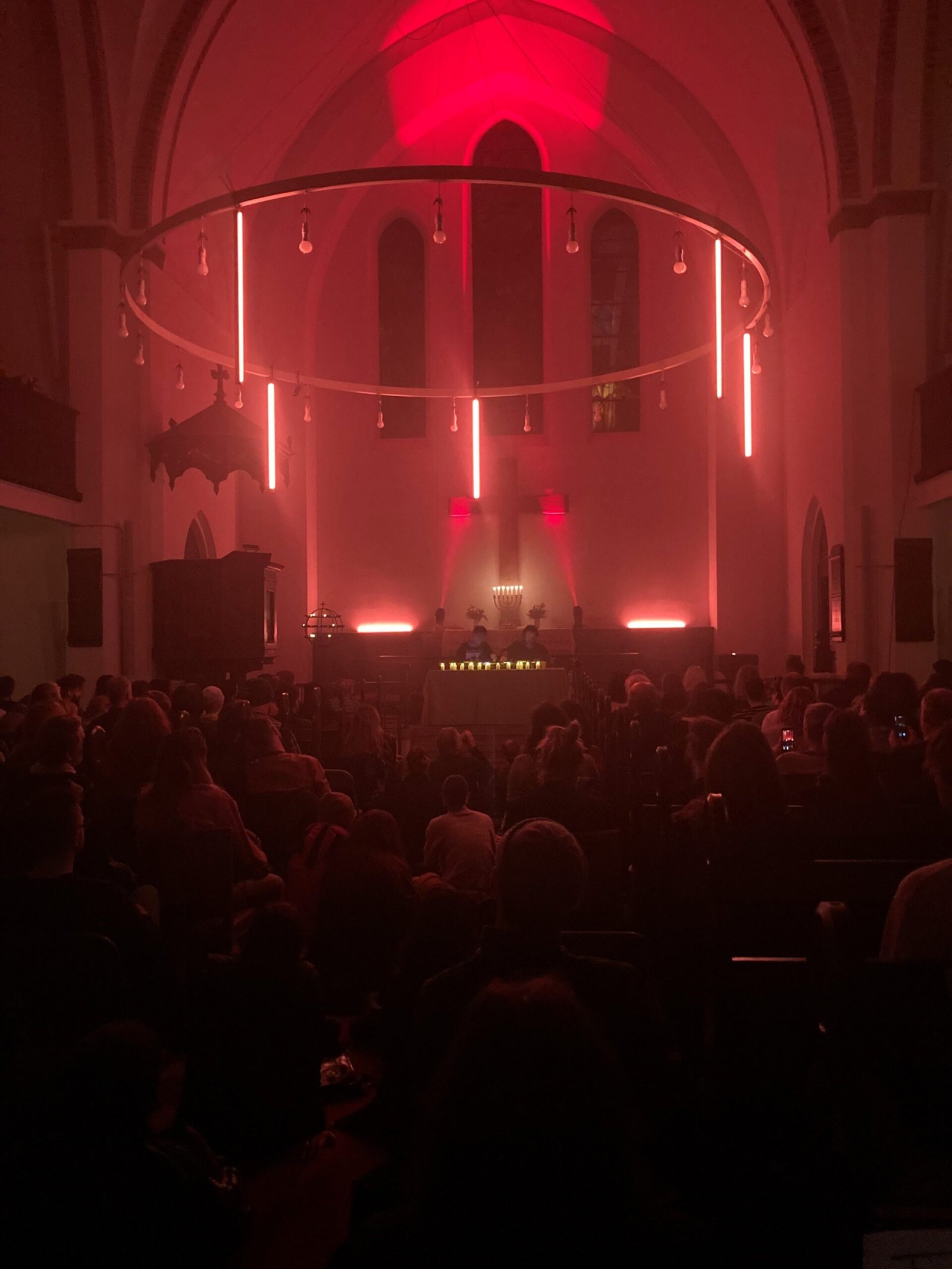 God Goes Deep i Sct. Thomas kirke