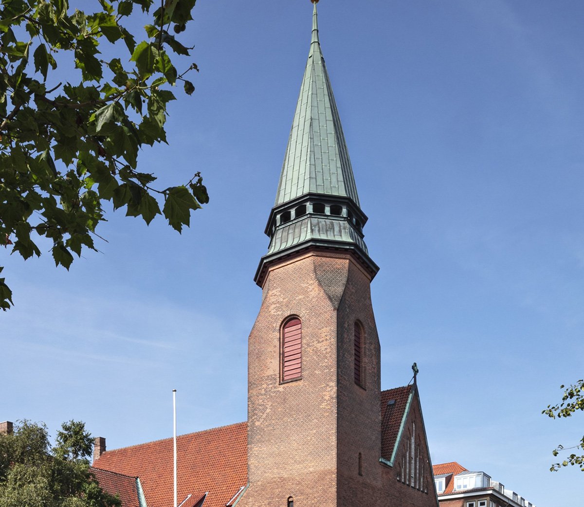Tårn, toner, tekstiler …og kirkekaffe