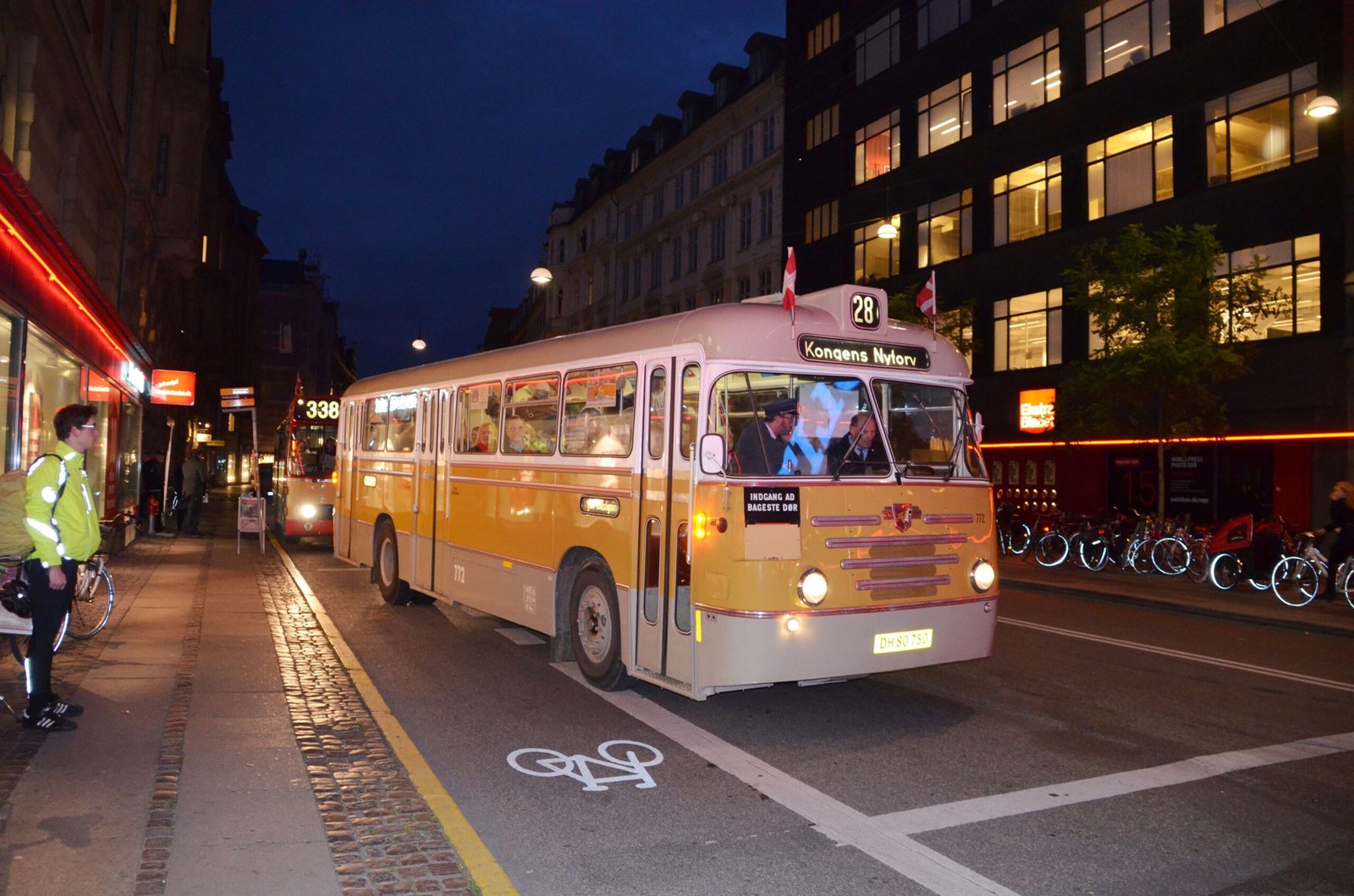 Veteranbuskørsel i København